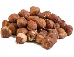 Gepelde bruine hazelnoten